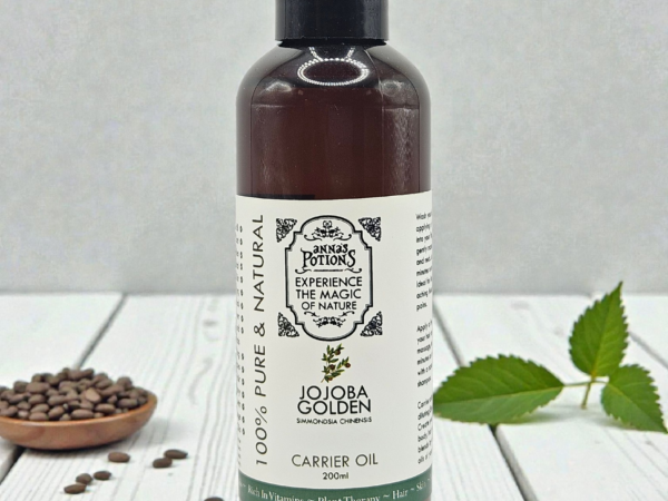 Jojoba Golden Carrier Oil